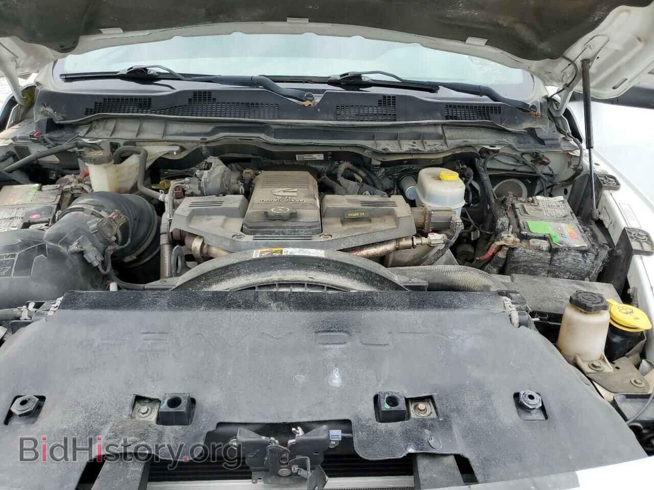 2015 RAM All Models - VIN: 3C6UR5CL0FG552989 - Photo 11