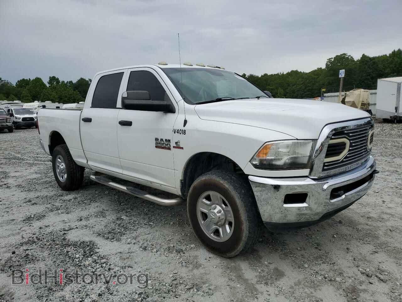 2015 RAM All Models - VIN: 3C6UR5CL0FG552989 - Photo 4