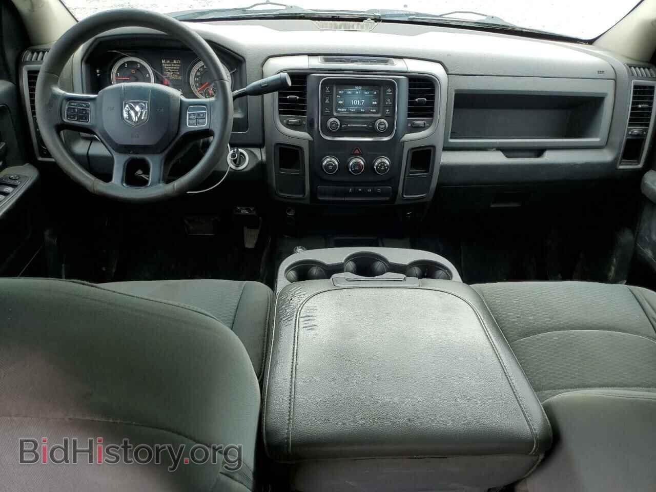 2015 RAM All Models - VIN: 3C6UR5CL0FG552989 - Photo 8