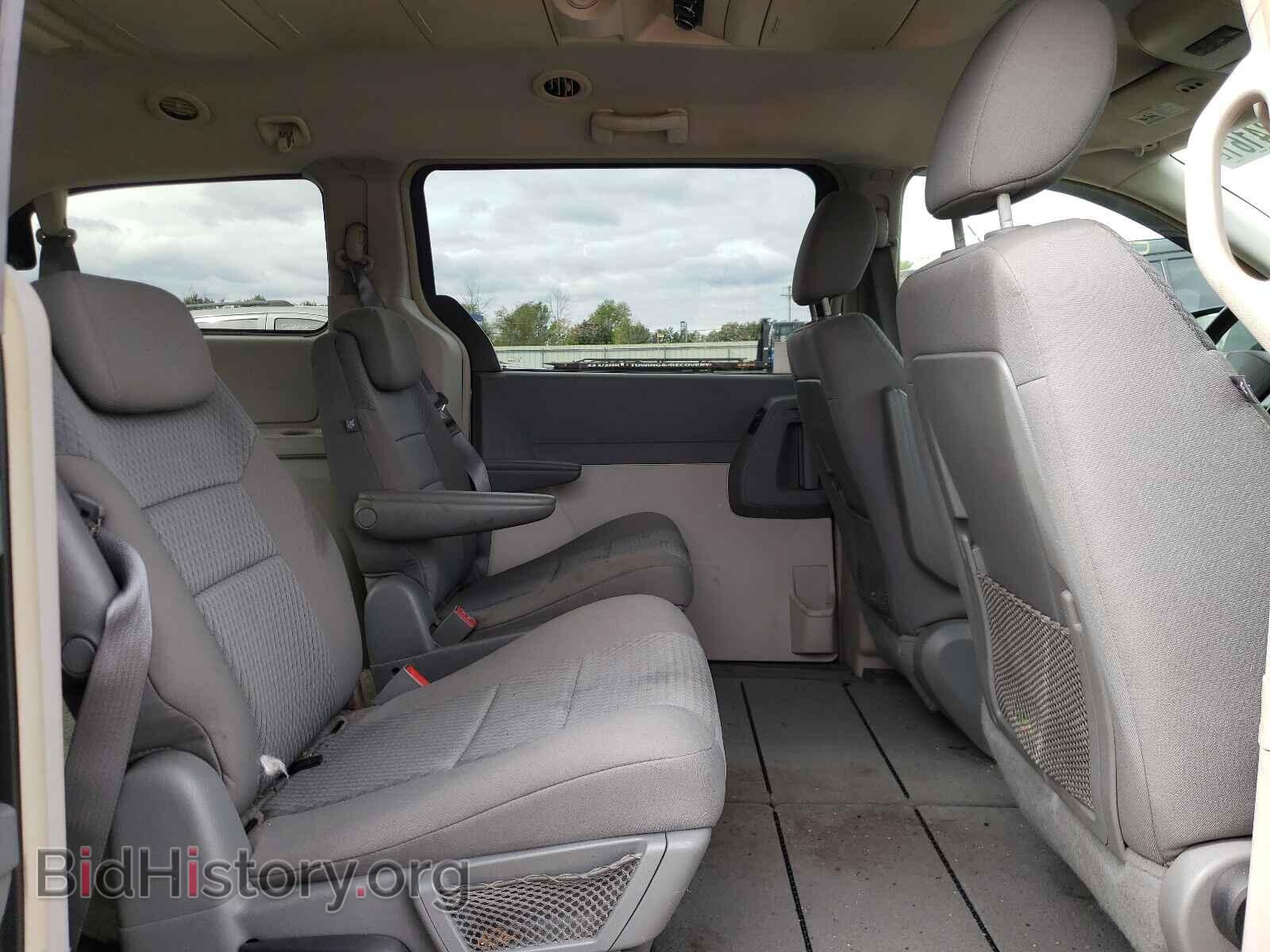2009 CHRYSLER MINIVAN - VIN: 2A8HR54169R536052 - Фото 6