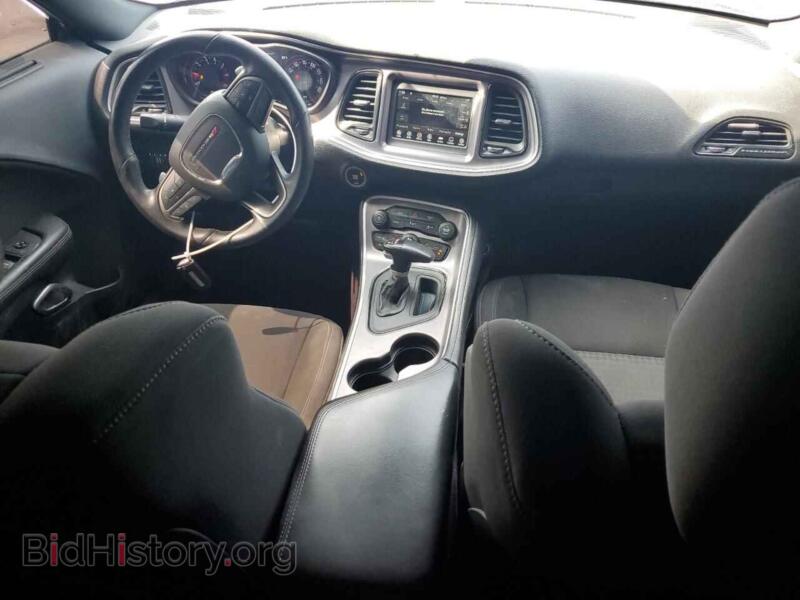 2019 Dodge CHALLENGER (VIN 2C3CDZJG0KH506576) — photo 8 of 12