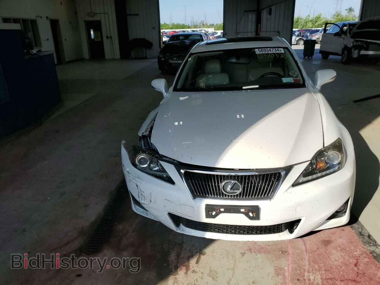2011 LEXUS IS - VIN: JTHCF5C29B5050325 - Photo 5
