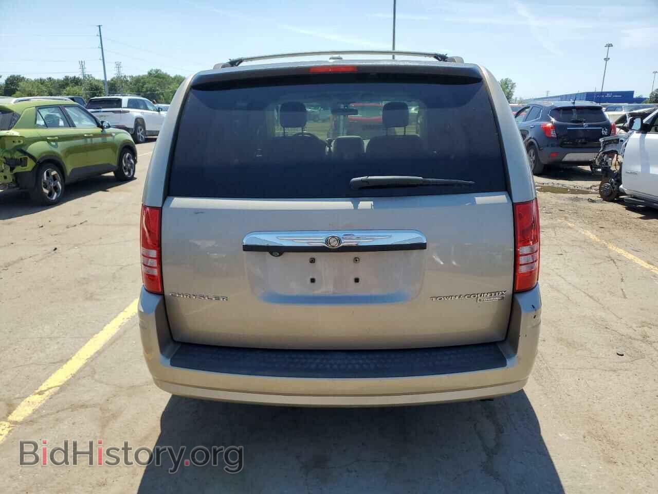 2009 CHRYSLER MINIVAN - VIN: 2A8HR54109R573064 - Фото 6