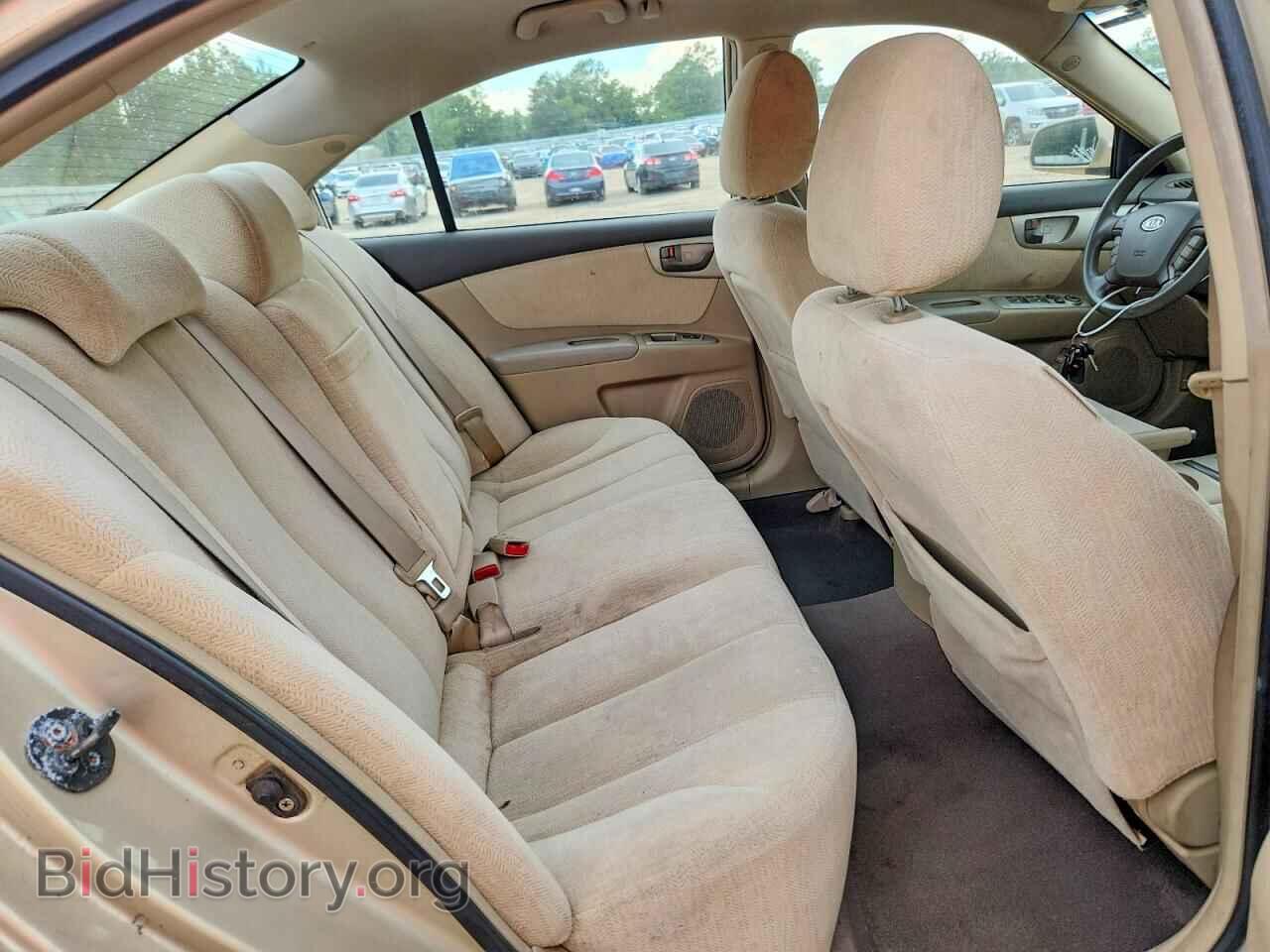 2007 KIA OPTIMA - VIN: KNAGE123775146788 - Фото 10