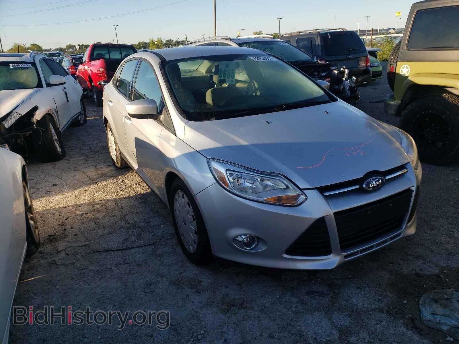 Фотография 1FAHP3F29CL174568 - FORD FOCUS 2012