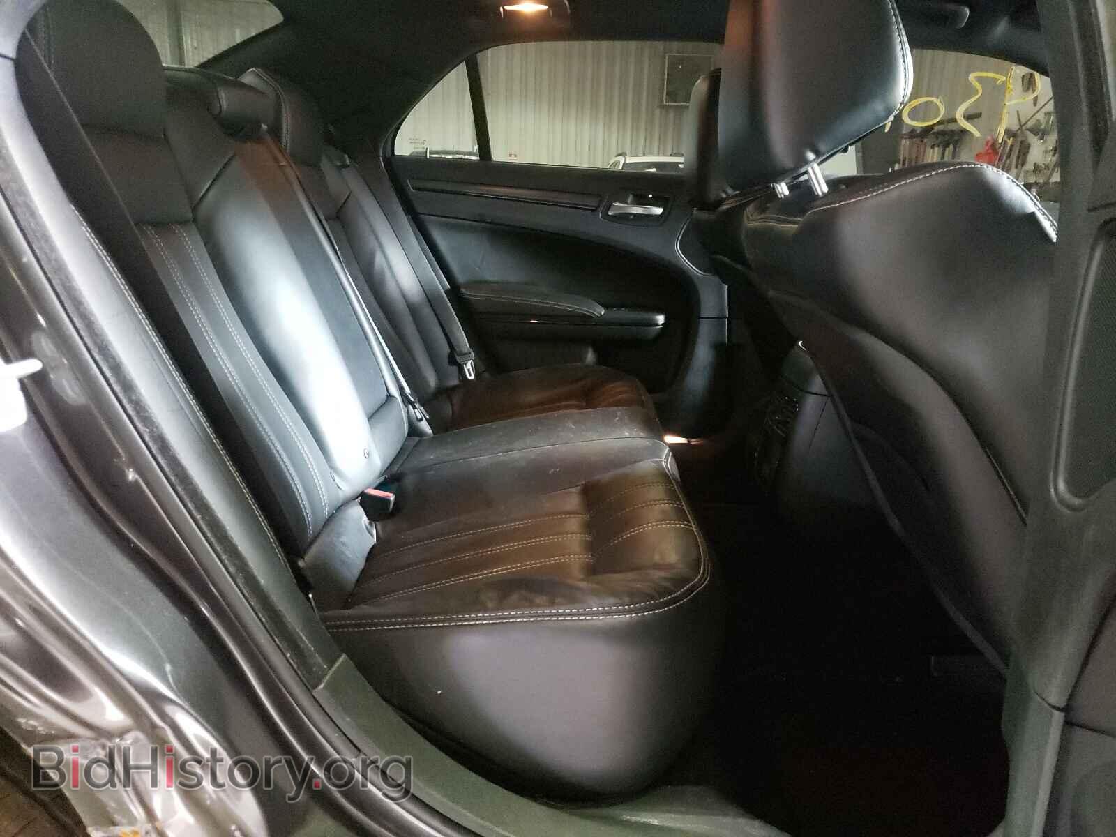 2016 CHRYSLER 300 - VIN: 2C3CCAGG5GH230544 - Фото 6