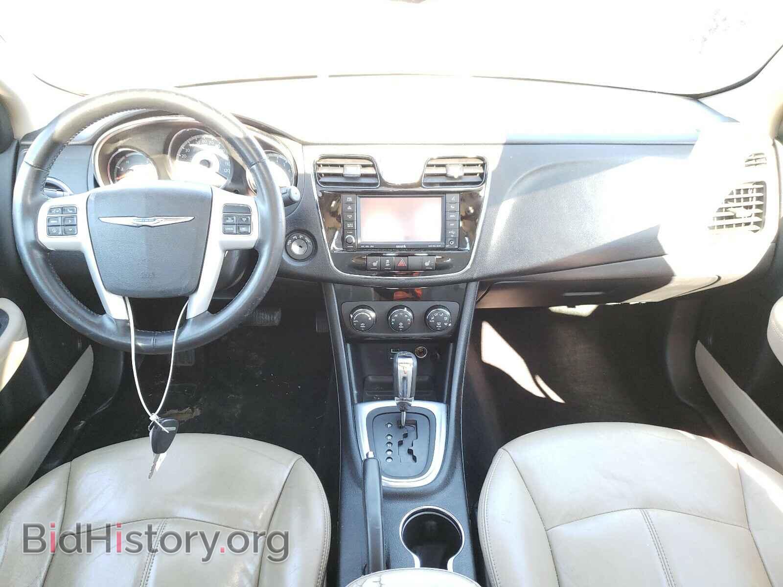 2012 CHRYSLER 200 - VIN: 1C3CCBCBXCN303392 - Фото 9