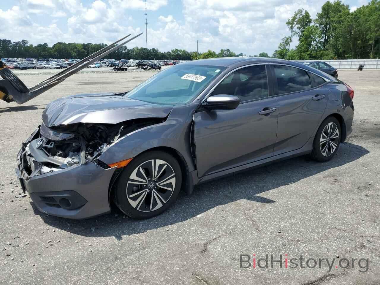 Photo 2HGFC1F30JH643987 - HONDA CIVIC 2018