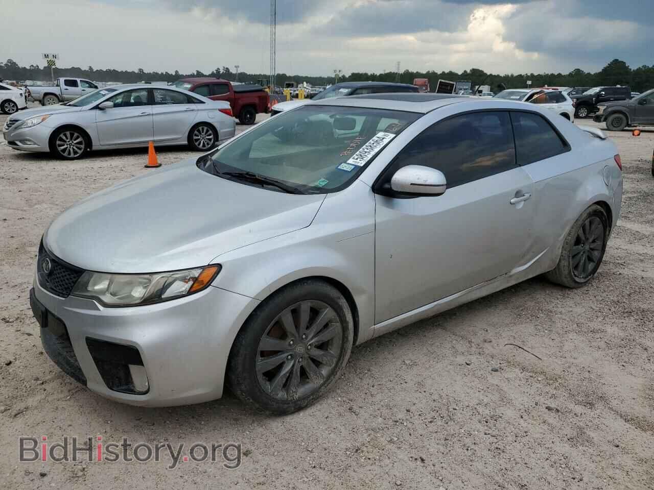 Photo KNAFW6A38B5329035 - KIA FORTE 2011