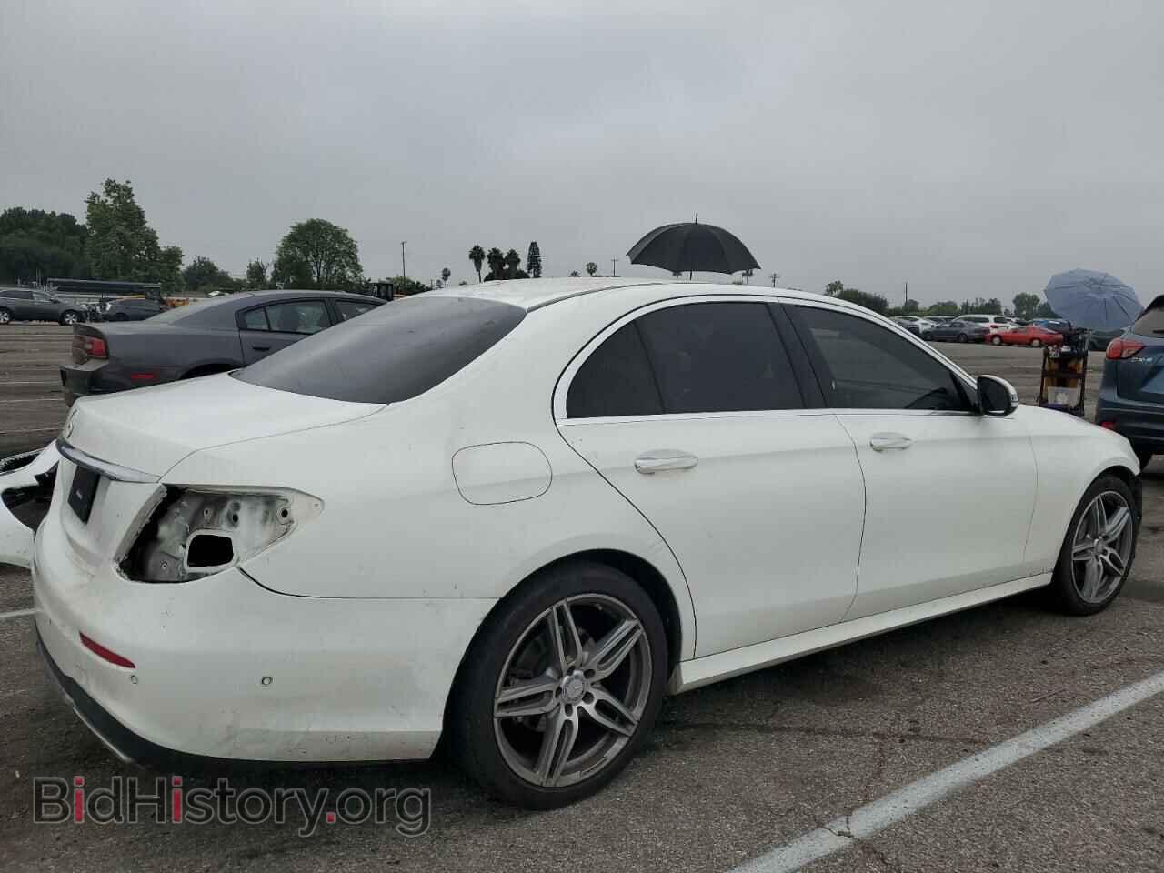 2017 MERCEDES-BENZ E-CLASS - VIN: WDDZF4JB6HA067095 - Фото 3