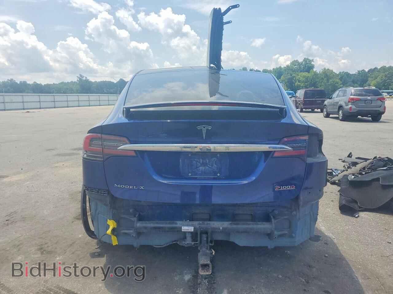 2017 TESLA MODEL X - VIN: 5YJXCDE4XHF061779 - Фото 6