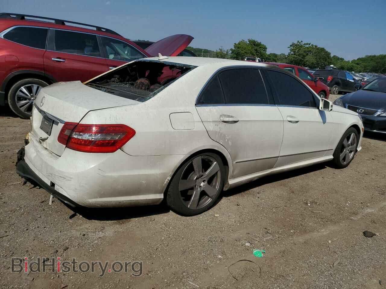 2010 MERCEDES-BENZ E-CLASS - VIN: WDDHF5GB1AA032771 - Фото 3