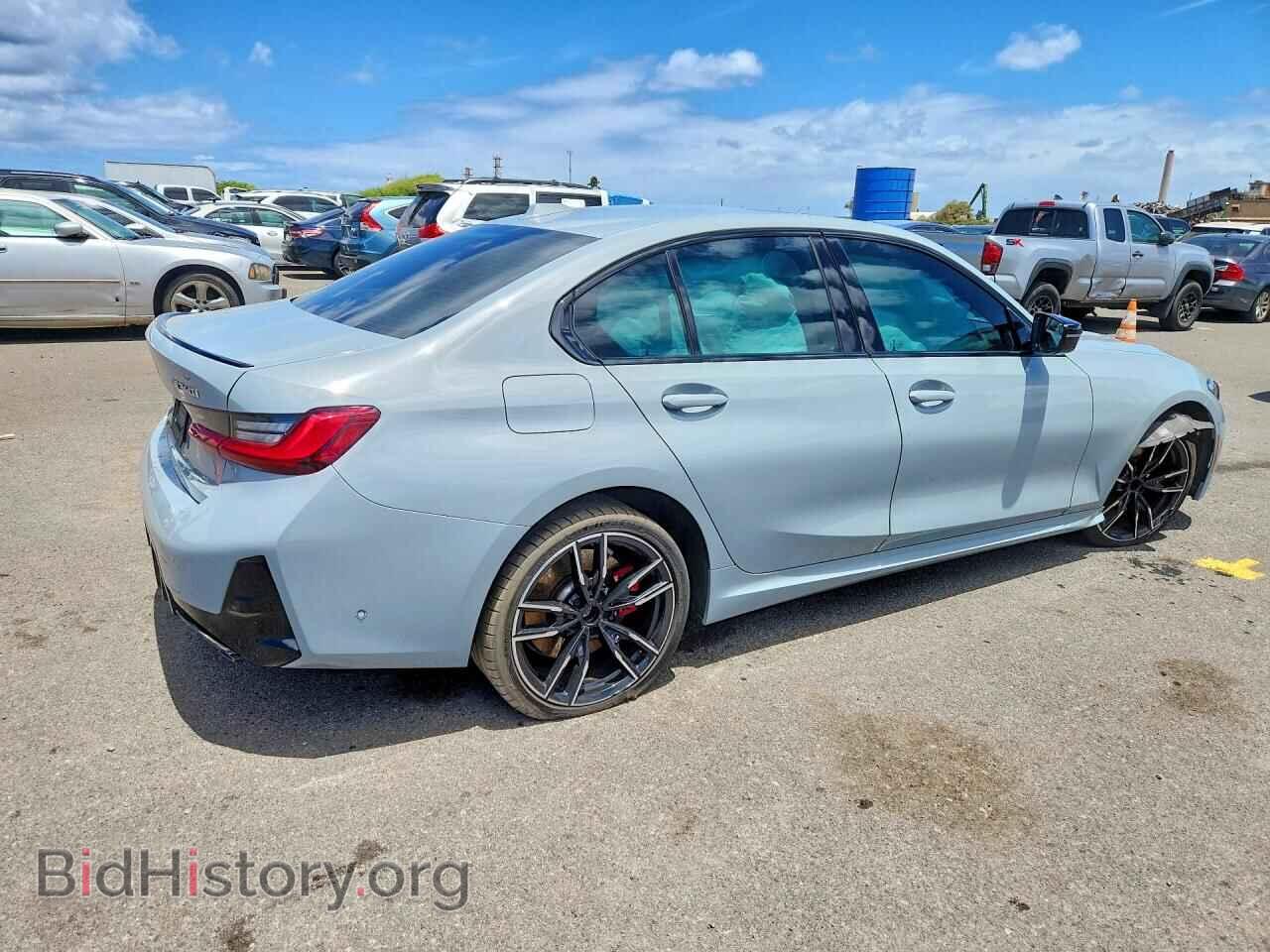2023 BMW M3 - VIN: 3MW49FF09P8C89815 - Photo 3