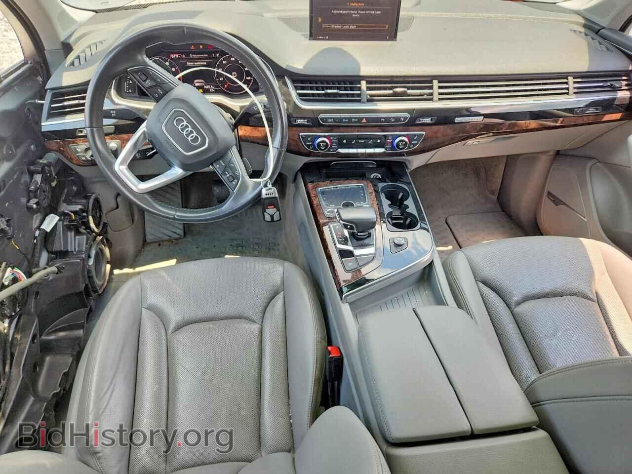 2017 AUDI Q7 - VIN: WA1VAAF77HD044041 - Фото 8