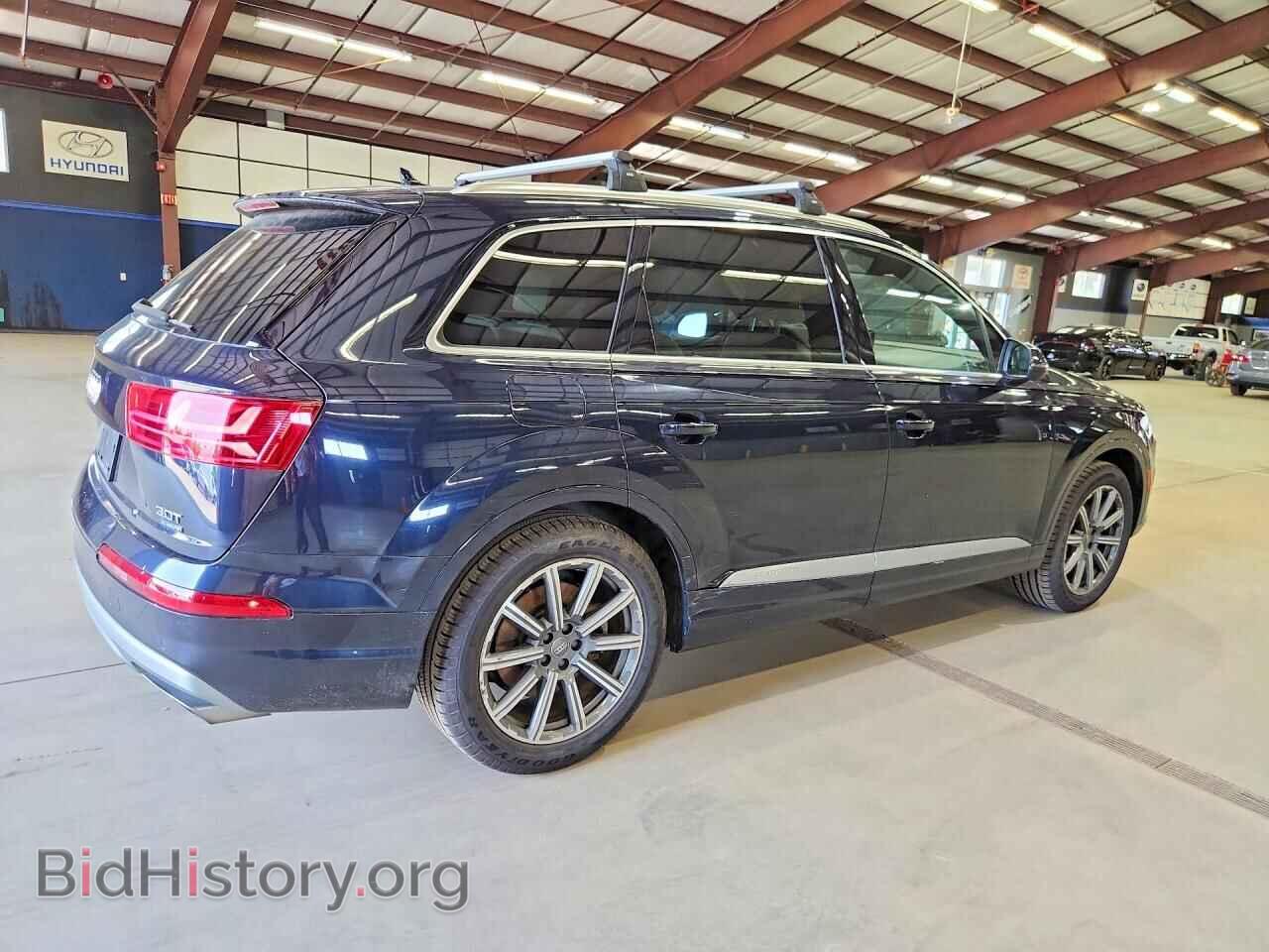 2017 AUDI Q7 - VIN: WA1VAAF7XHD036659 - Фото 3