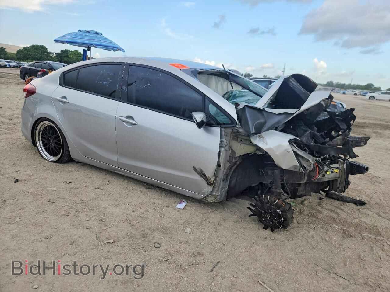 2017 KIA FORTE - VIN: 3KPFL4A79HE026734 - Фото 4