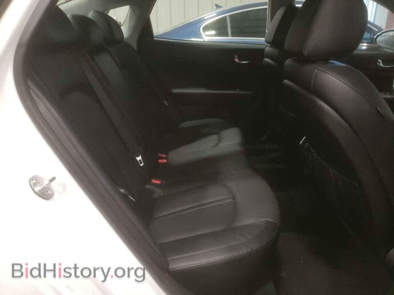 2018 KIA OPTIMA - VIN: 5XXGU4L32JG225519 - Фото 6