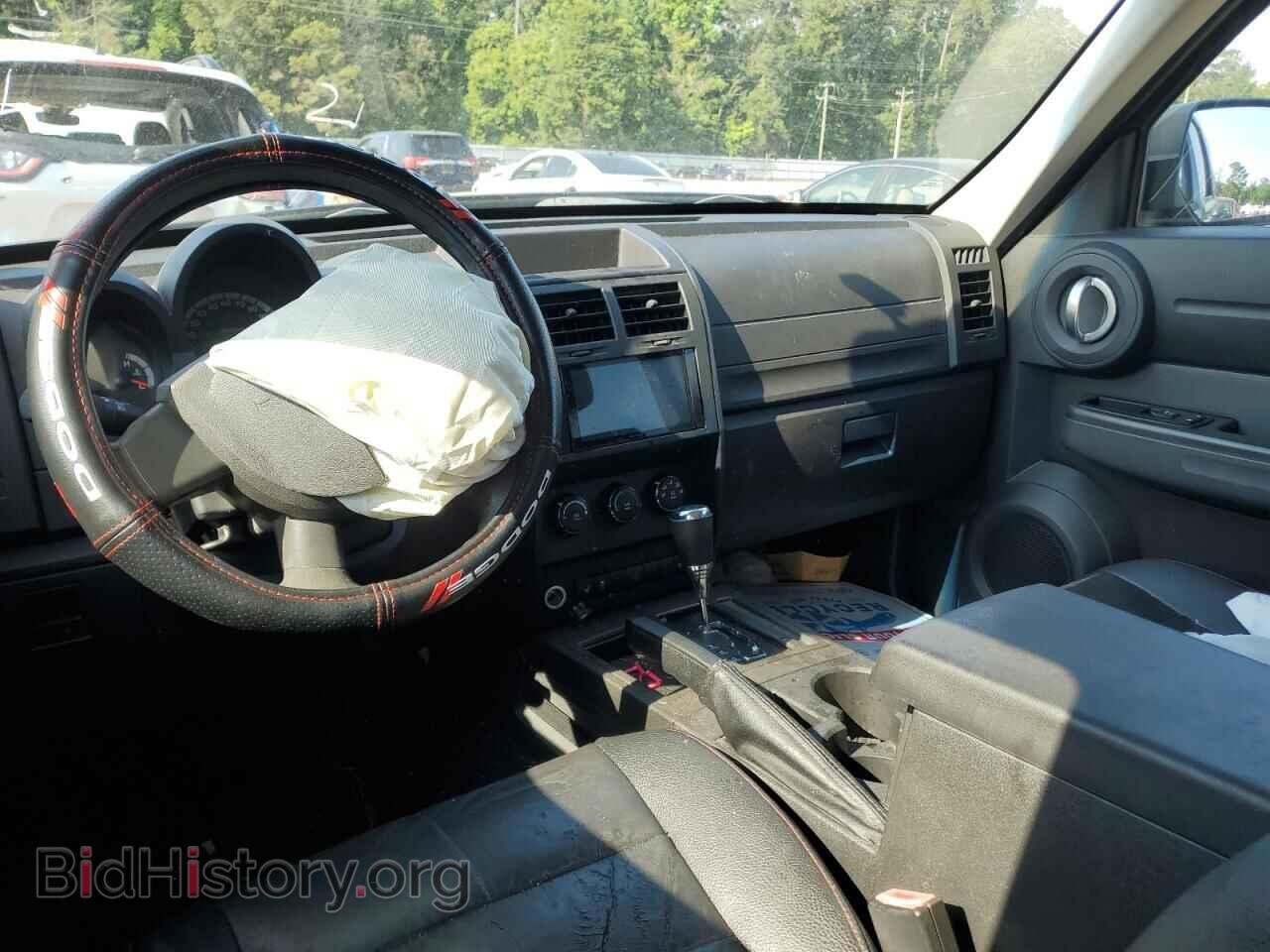 2011 DODGE NITRO - VIN: 1D4PT4GX7BW606656 - Photo 8