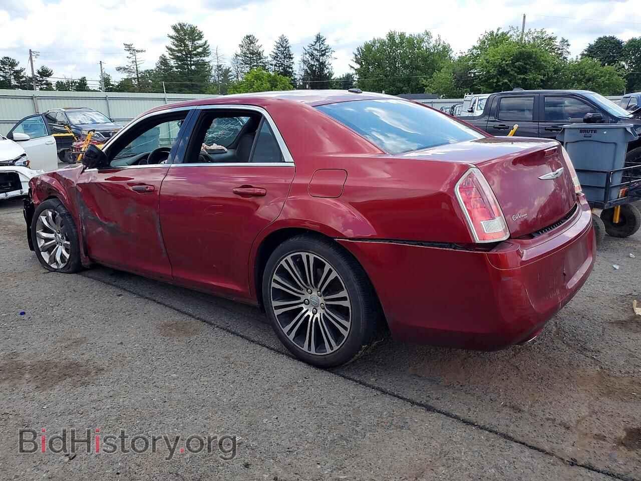 2013 CHRYSLER 300 - VIN: 2C3CCABG2DH558068 - Photo 2