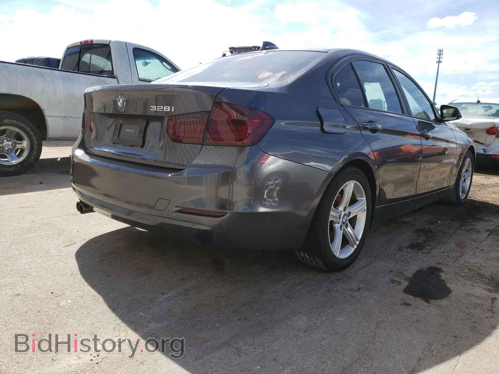 2013 BMW 3 SERIES - VIN: WBA3A5C54DF355851 - Фото 4