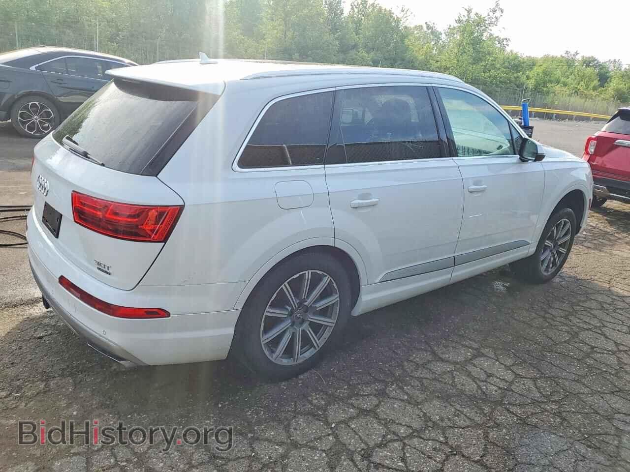 2017 AUDI Q7 - VIN: WA1VAAF78HD057168 - Фото 3
