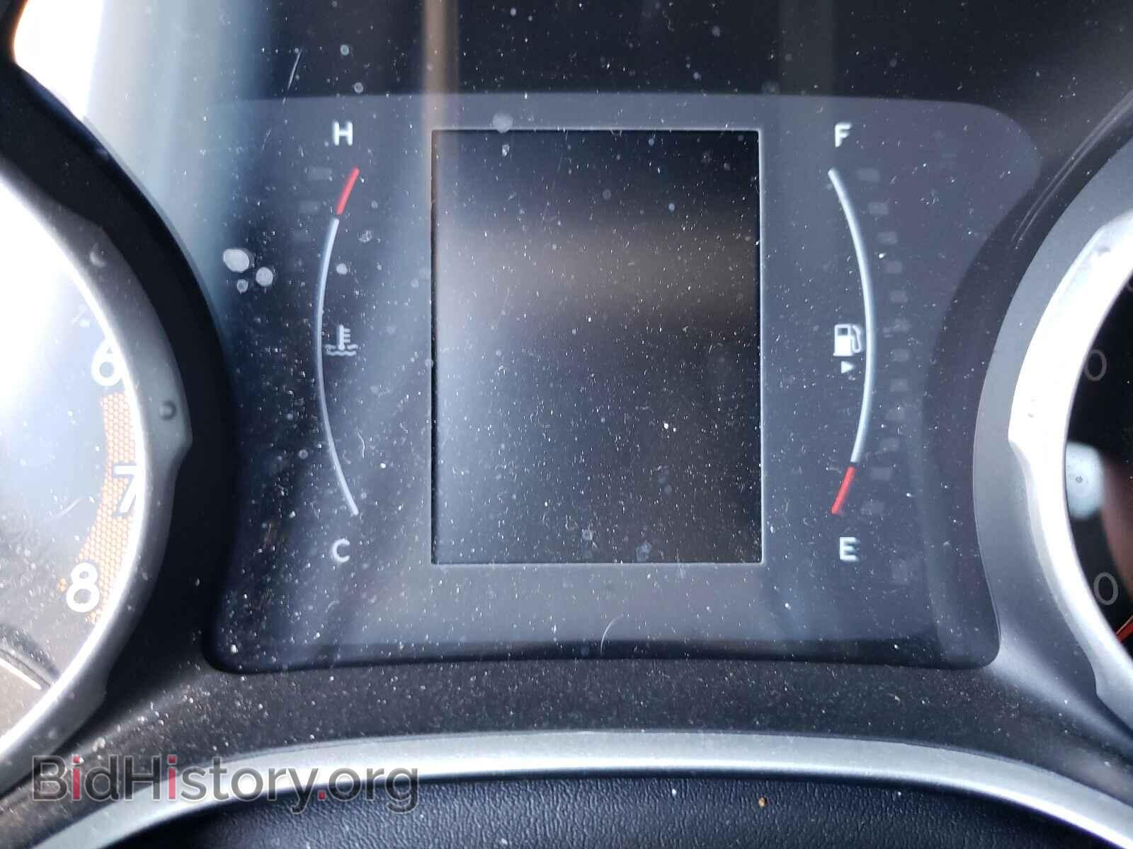 2018 JEEP COMPASS - VIN: 3C4NJCBB4JT407858 - Photo 8