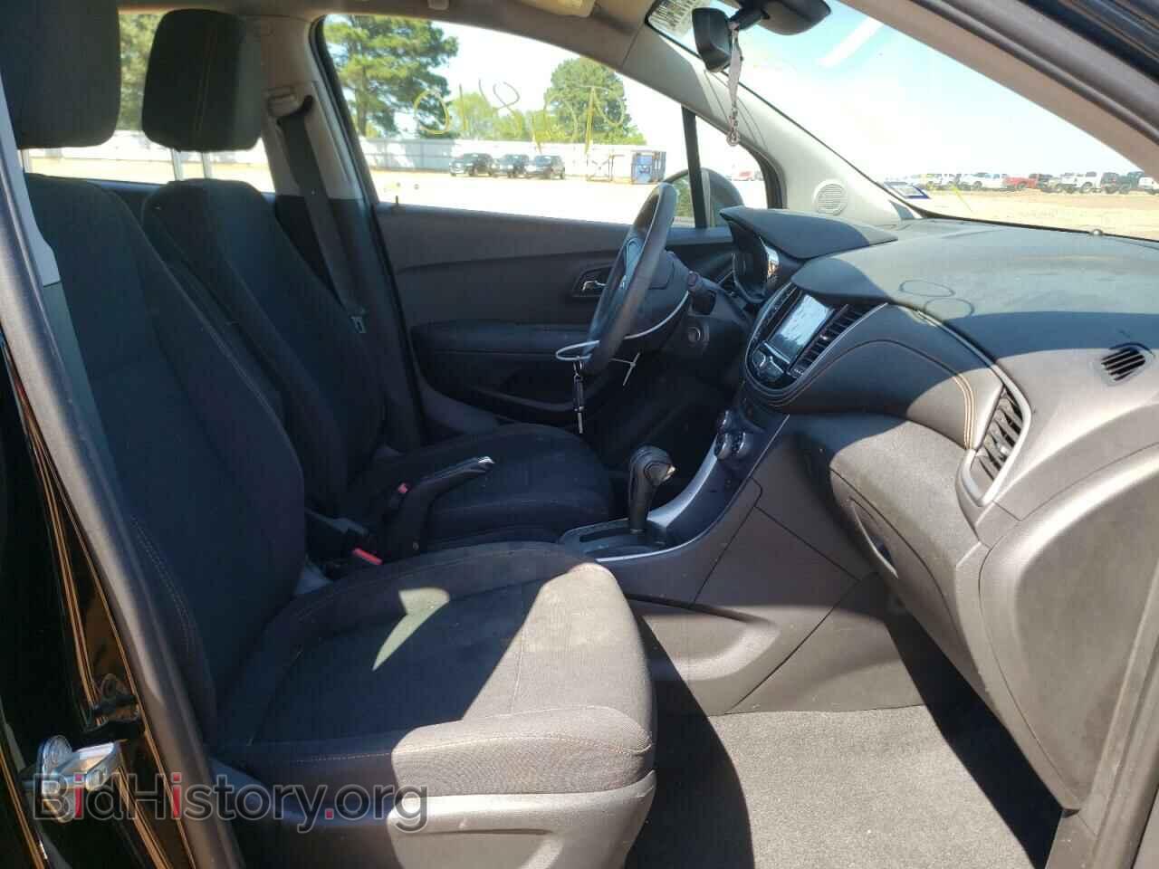 2017 CHEVROLET TRAX - VIN: 3GNCJKSB2HL199062 - Фото 5