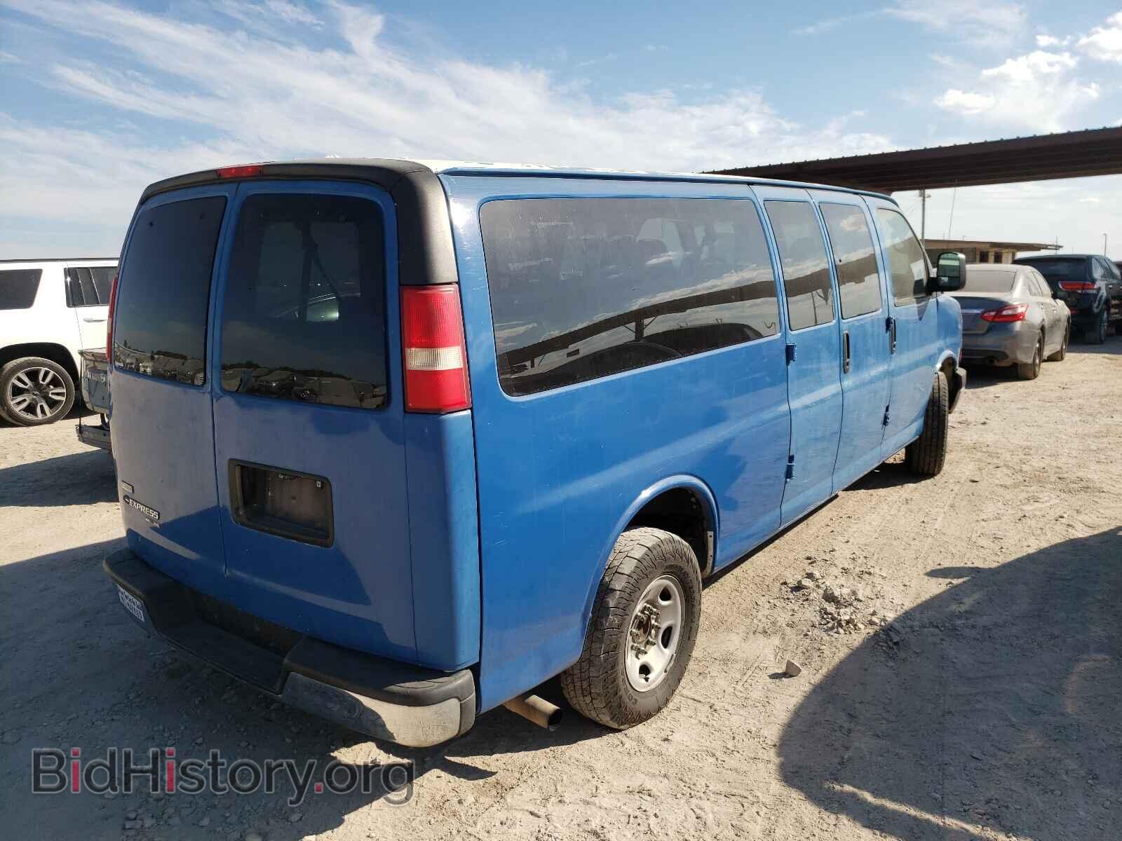 2010 CHEVROLET EXPRESS - VIN: 1GA2G1DG8A1133675 - Фото 4