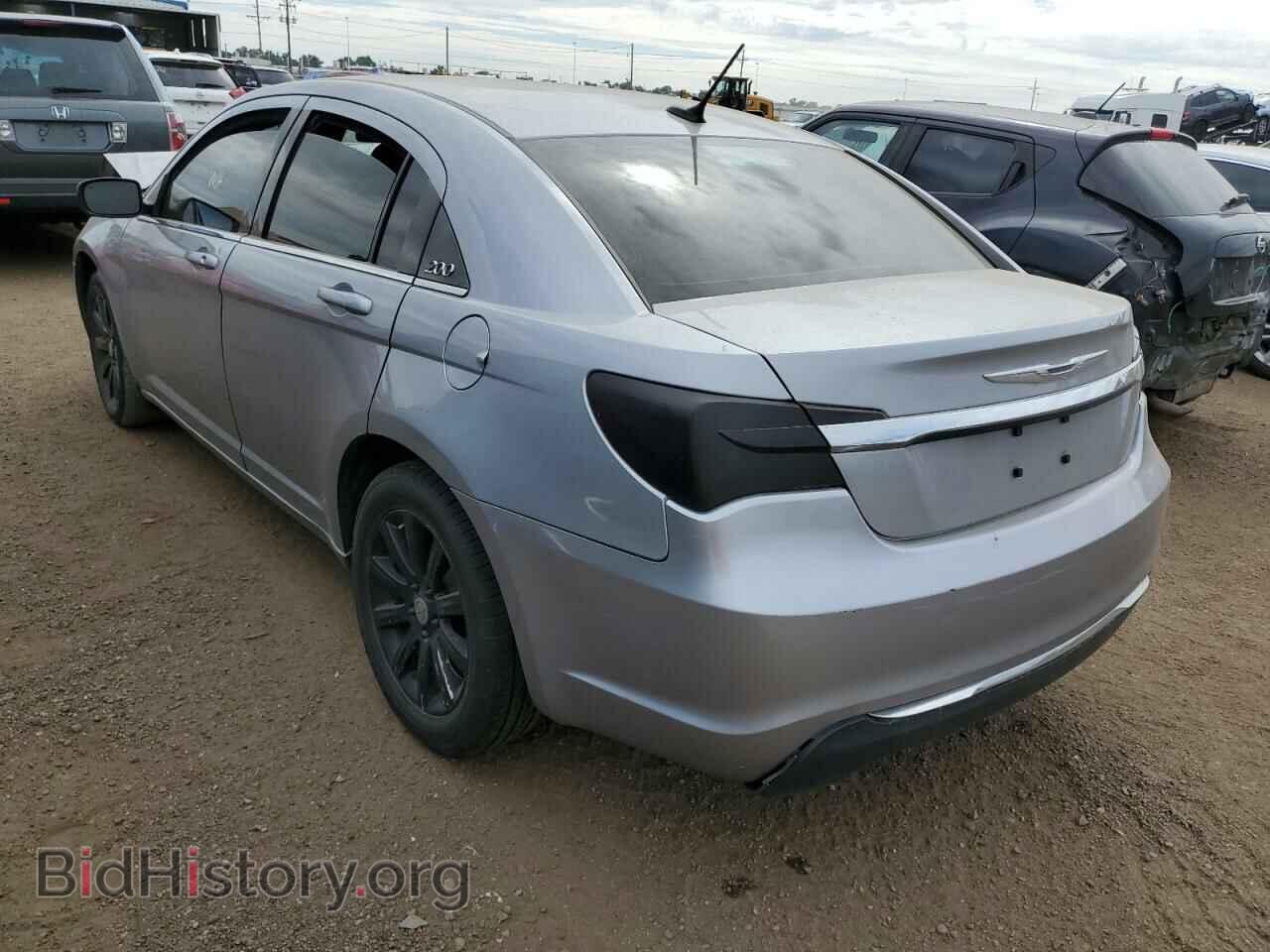 2013 CHRYSLER 200 - VIN: 1C3CCBBB2DN601406 - Фото 3