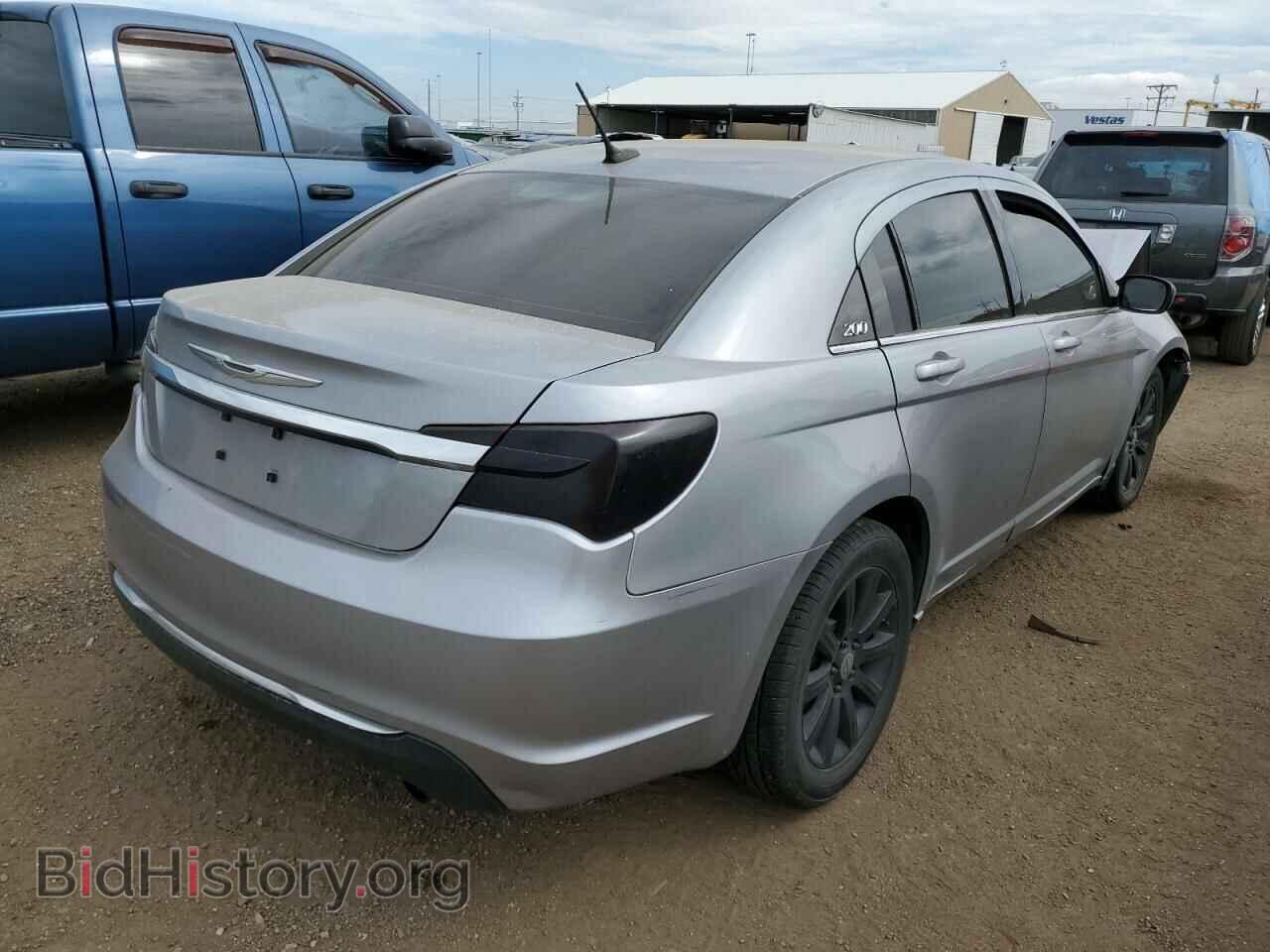 2013 CHRYSLER 200 - VIN: 1C3CCBBB2DN601406 - Фото 4