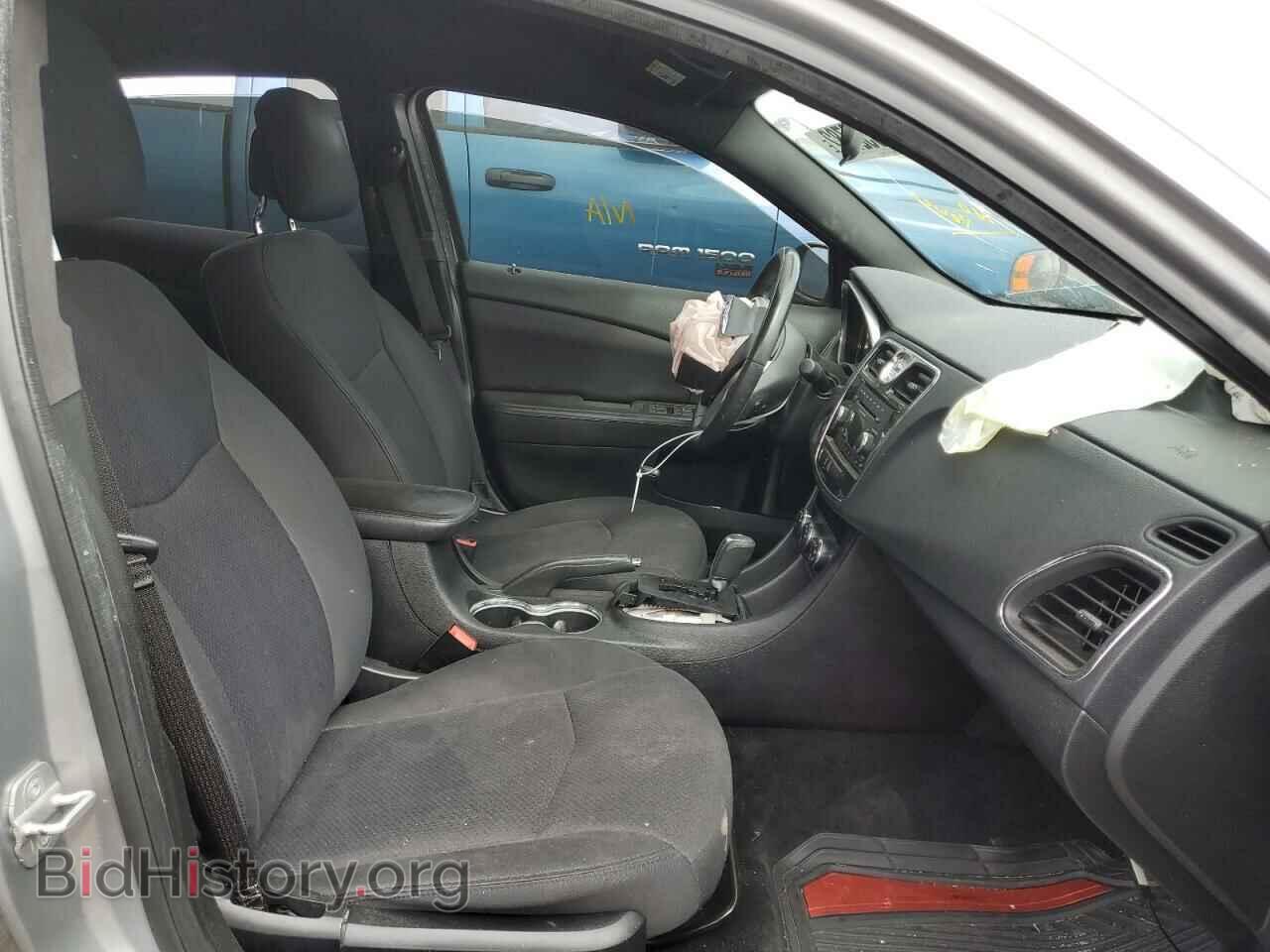 2013 CHRYSLER 200 - VIN: 1C3CCBBB2DN601406 - Фото 5
