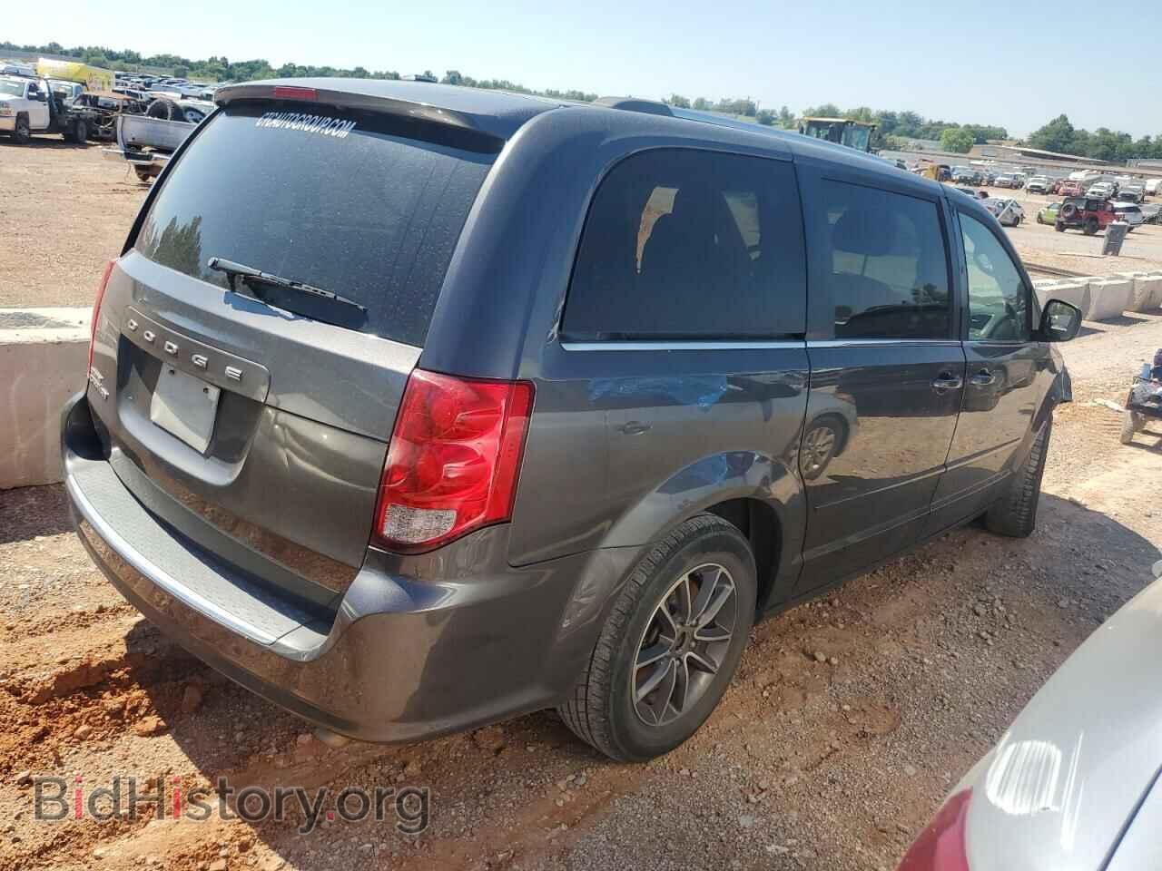 2017 DODGE CARAVAN - VIN: 2C4RDGCG7HR754074 - Photo 3