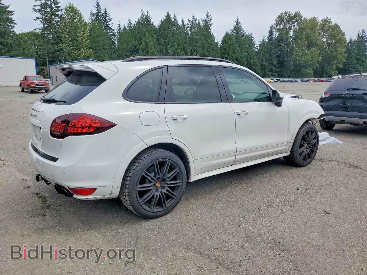 2014 PORSCHE CAYENNE - VIN: WP1AD2A23ELA70598 - Photo 3