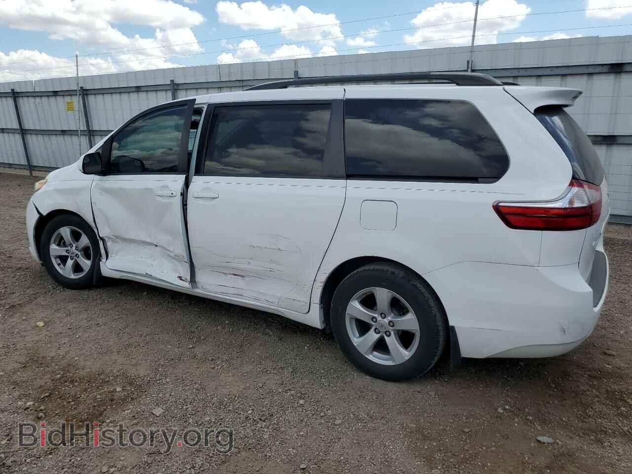 2017 TOYOTA All Models - VIN: 5TDKZ3DC2HS888828 - Фото 2