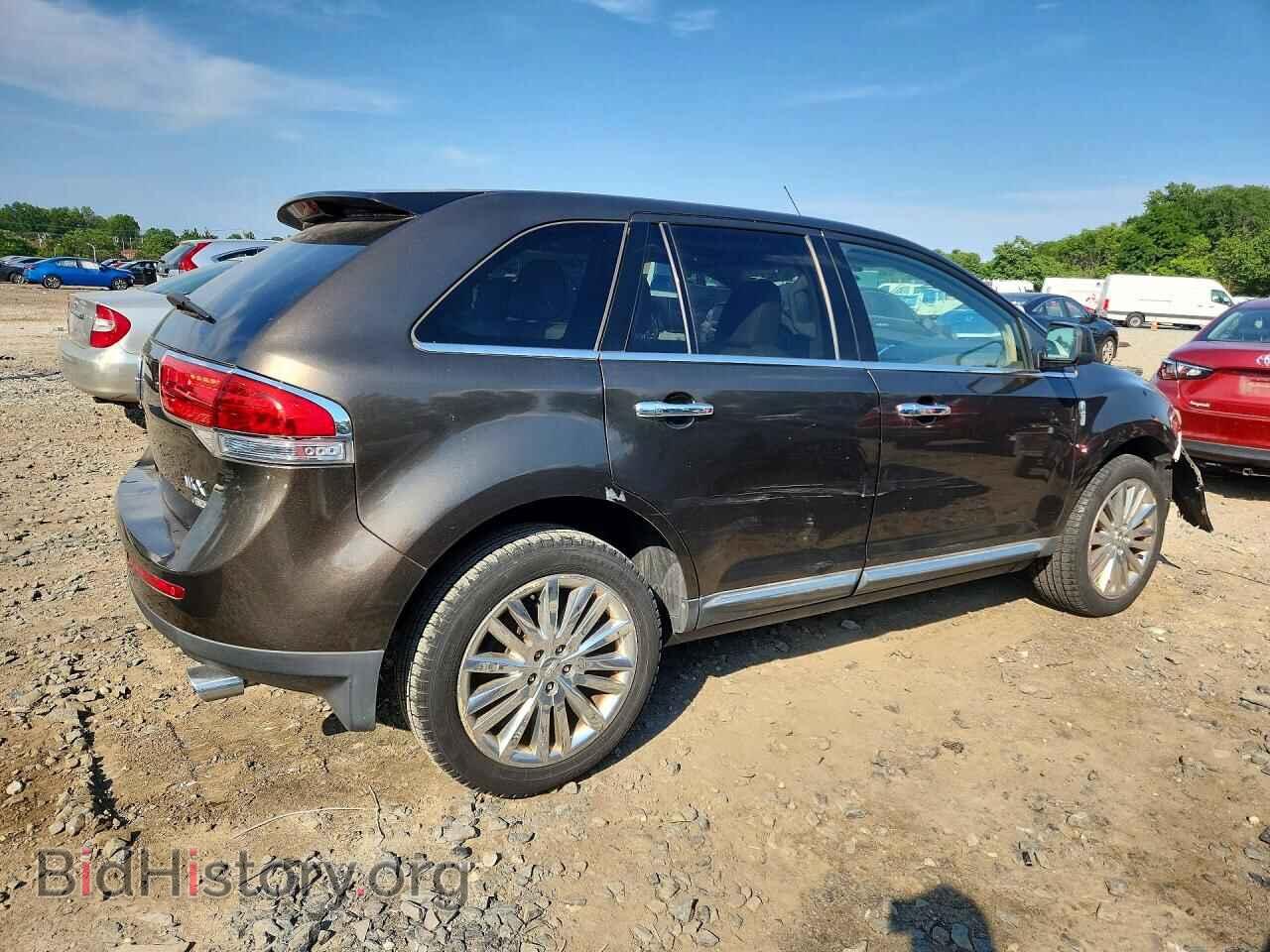 2011 LINCOLN MKX - VIN: 2LMDJ8JK7BBJ05570 - Photo 3
