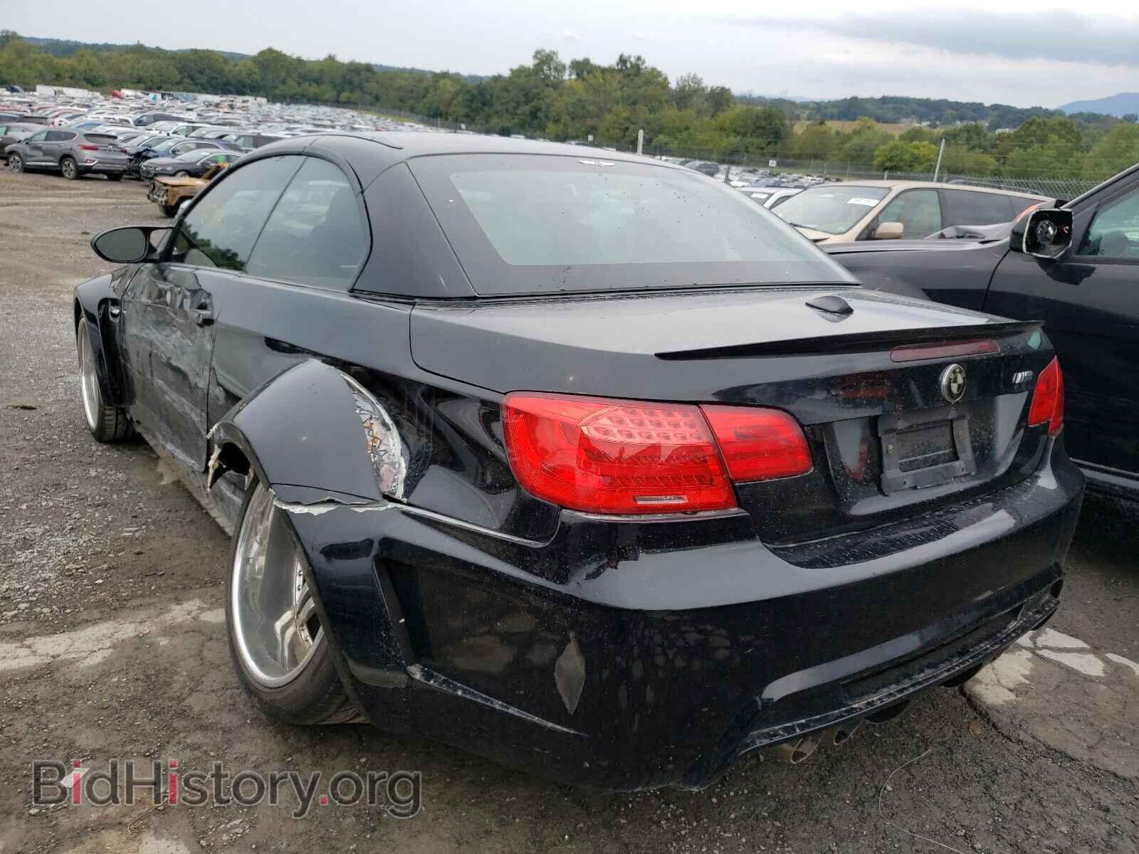 2011 BMW M3 - VIN: WBSDX9C50BE399354 - Фото 3