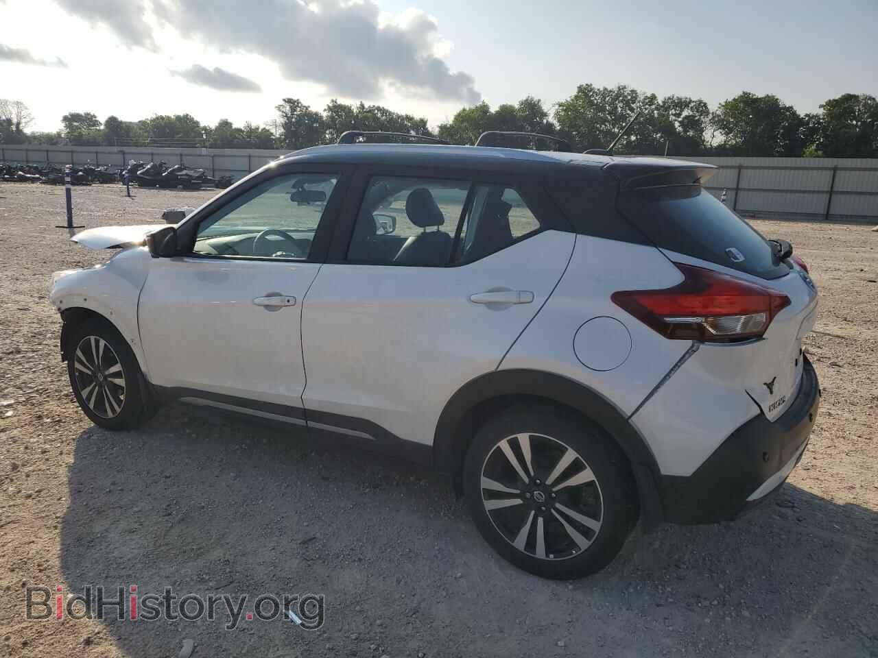 2020 NISSAN KICKS - VIN: 3N1CP5DV3LL501230 - Фото 2