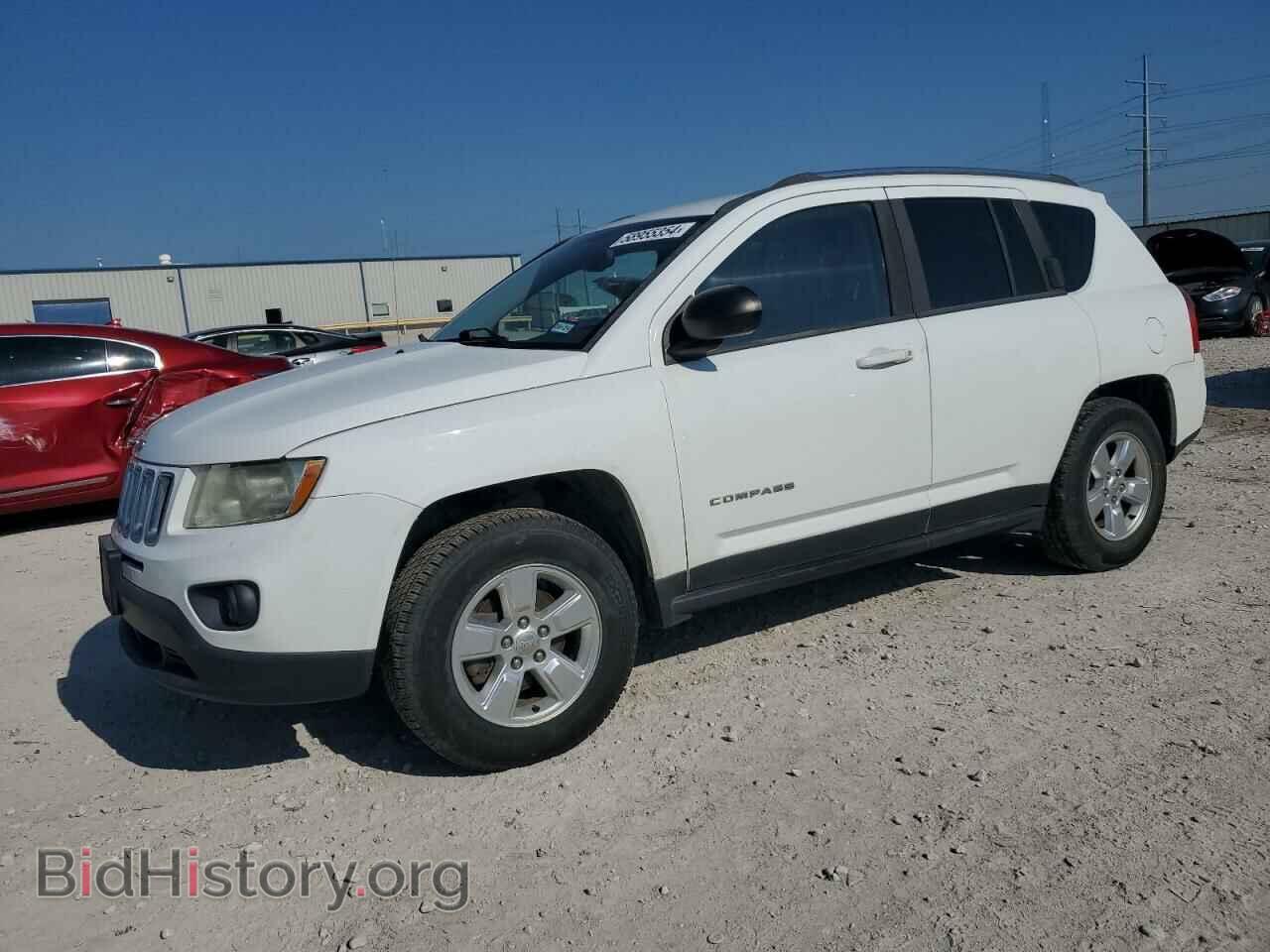 Photo 1C4NJCBA2DD260876 - JEEP COMPASS 2013