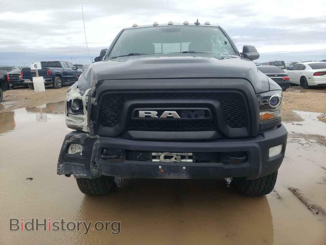 2018 RAM 2500 - VIN: 3C6TR5EJ3JG106528 - Photo 5