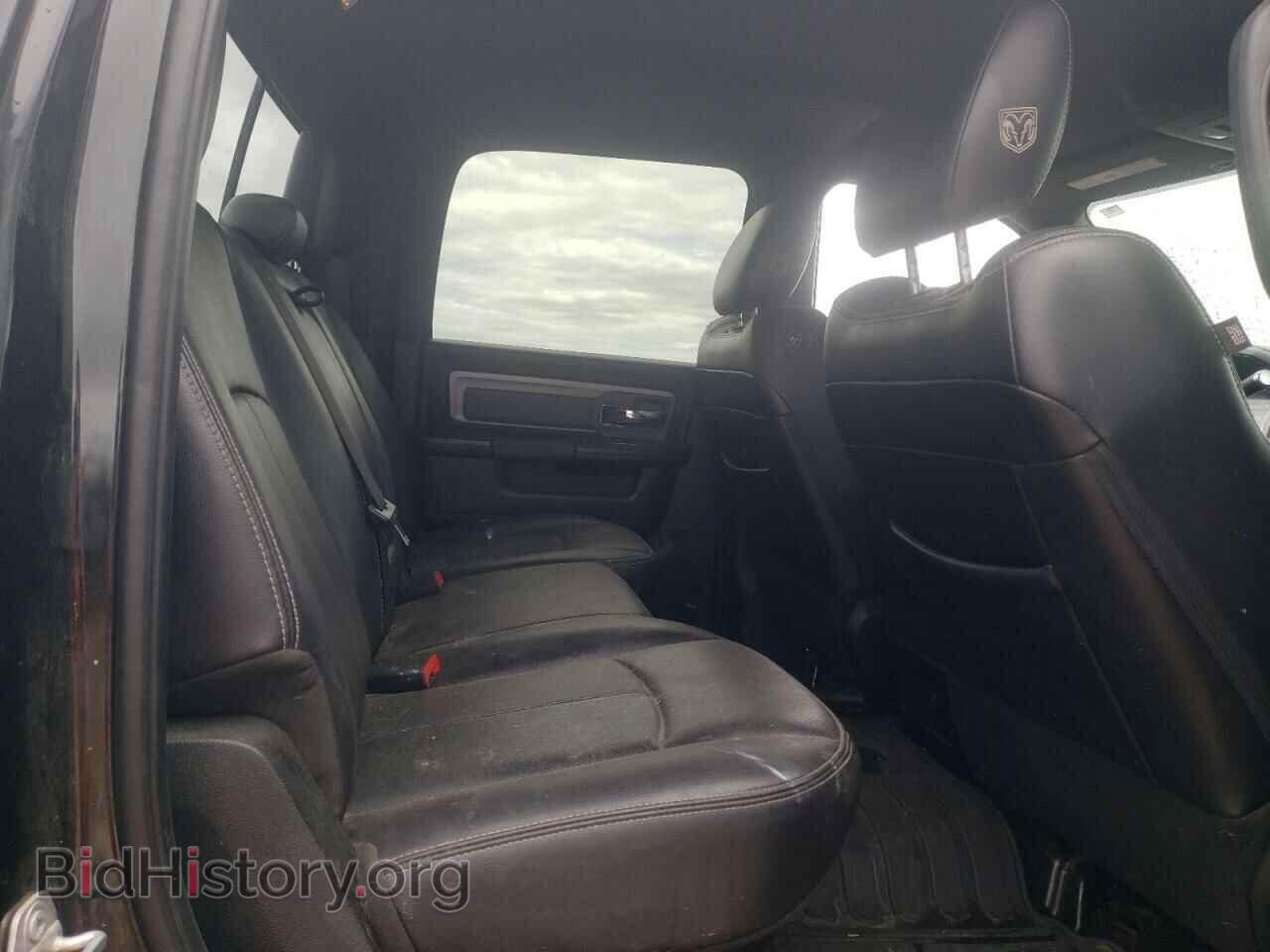2018 RAM 2500 - VIN: 3C6TR5EJ3JG106528 - Photo 10