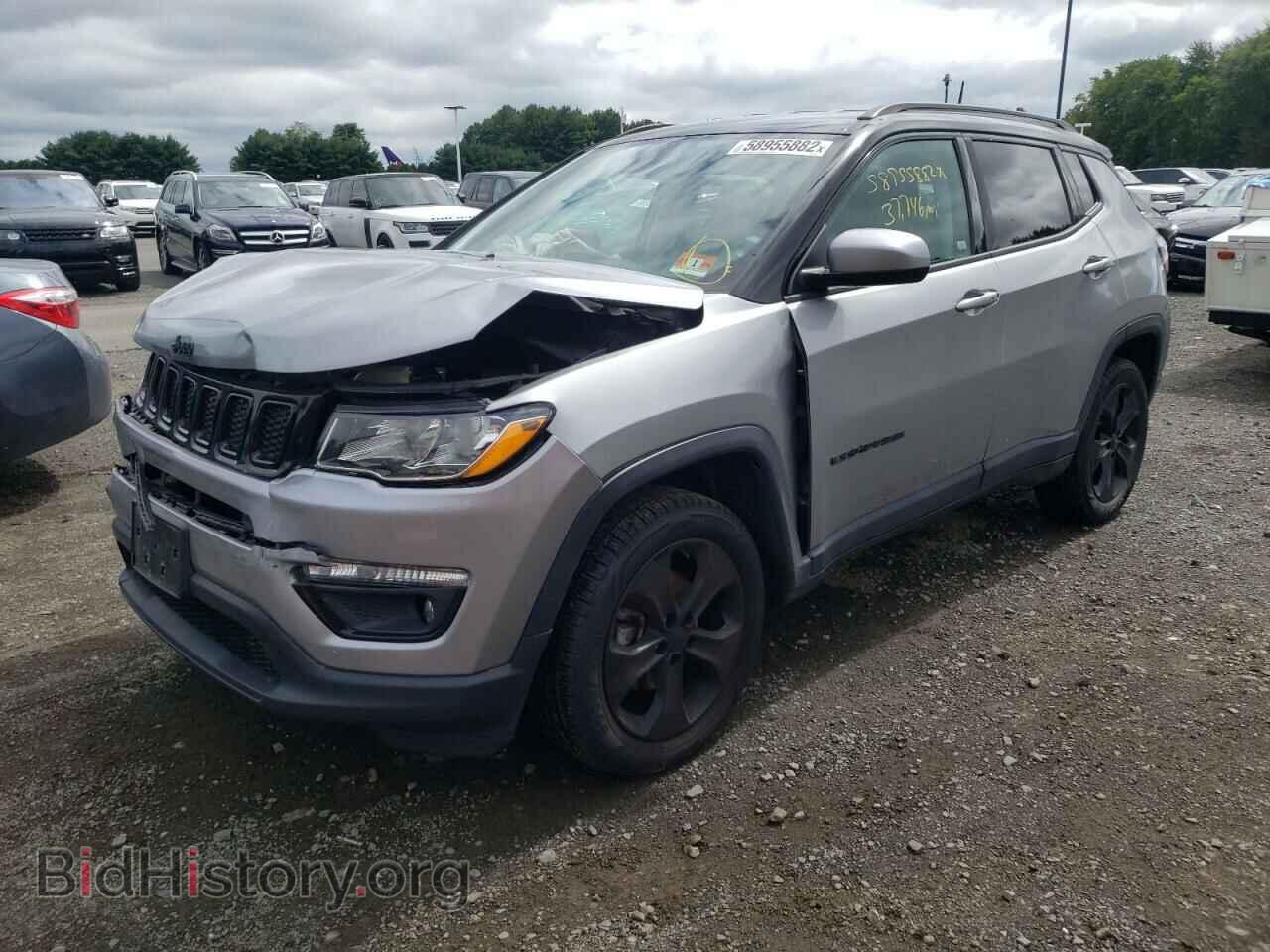 2018 JEEP COMPASS - VIN: 3C4NJDBB2JT453176 - Фото 2