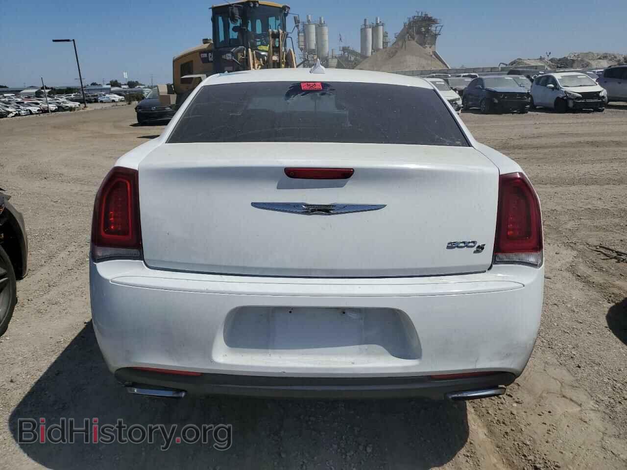 2015 CHRYSLER 300 - VIN: 2C3CCABG7FH908751 - Фото 6