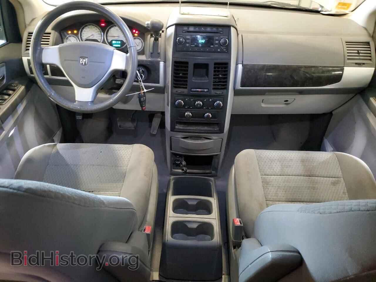 2010 DODGE CARAVAN - VIN: 2D4RN5D17AR433821 - Фото 8