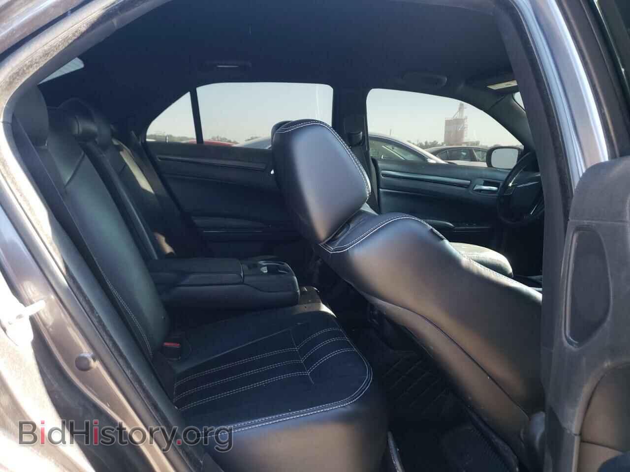 2014 CHRYSLER 300 - VIN: 2C3CCAGG1EH383306 - Фото 10