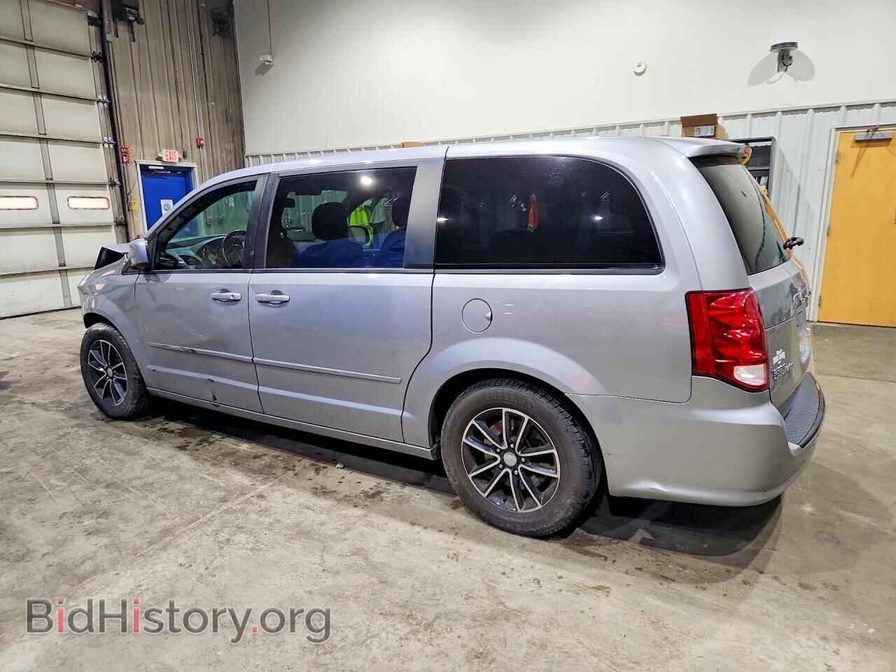 2017 DODGE CARAVAN - VIN: 2C4RDGCG4HR558772 - Photo 2