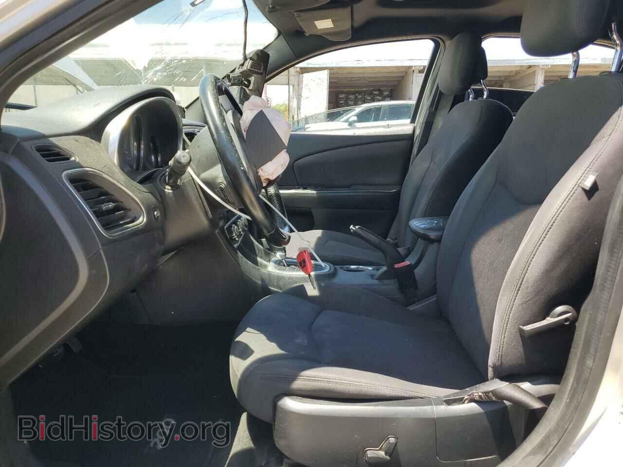 2012 CHRYSLER 200 - VIN: 1C3CCBBG7CN330174 - Фото 7