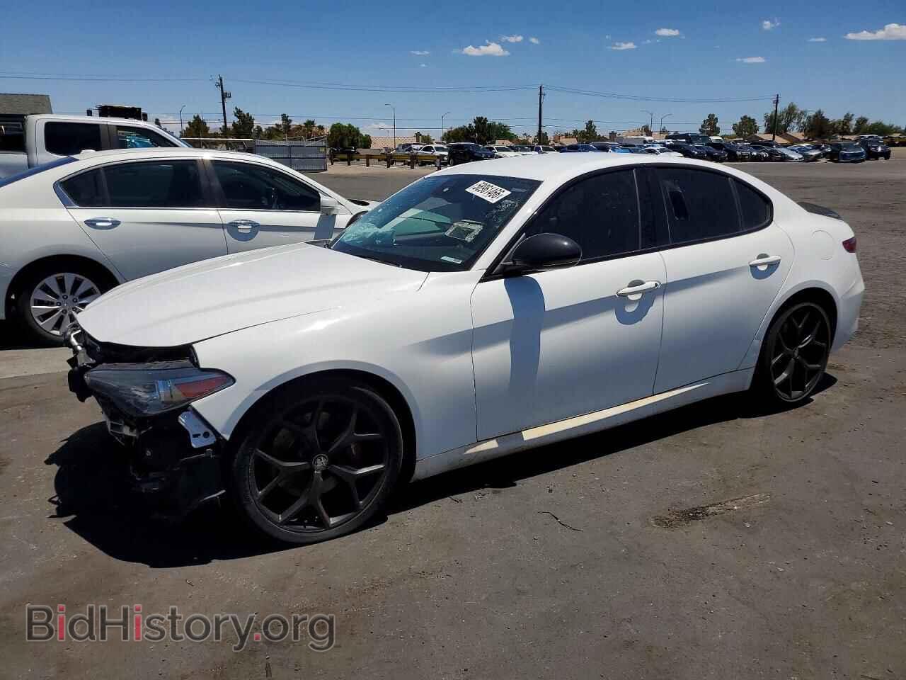 Фотография ZARFAMAN3L7634302 - ALFA ROMEO GIULIA 2020