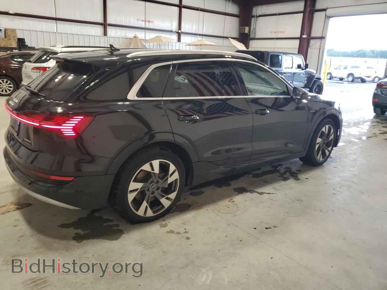 2021 AUDI E-TRON - VIN: WA1AAAGE9MB027467 - Photo 3