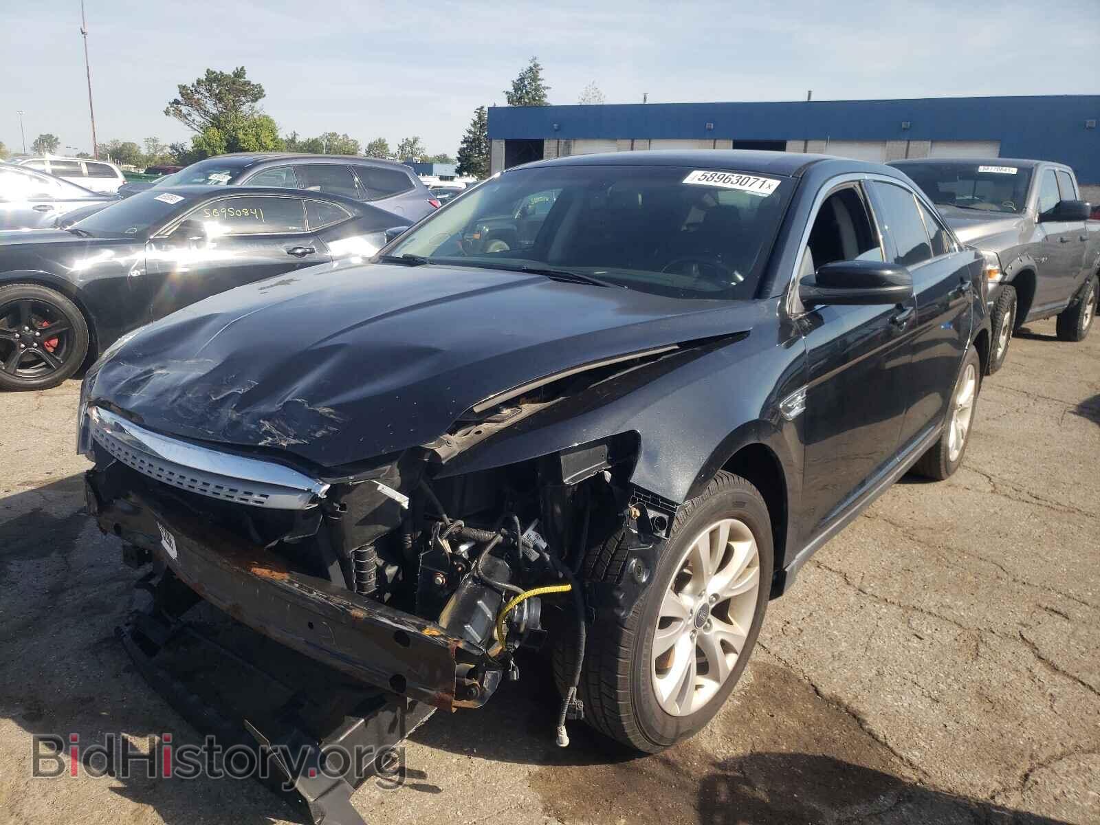 2011 FORD TAURUS - VIN: 1FAHP2EW3BG138817 - Фото 2