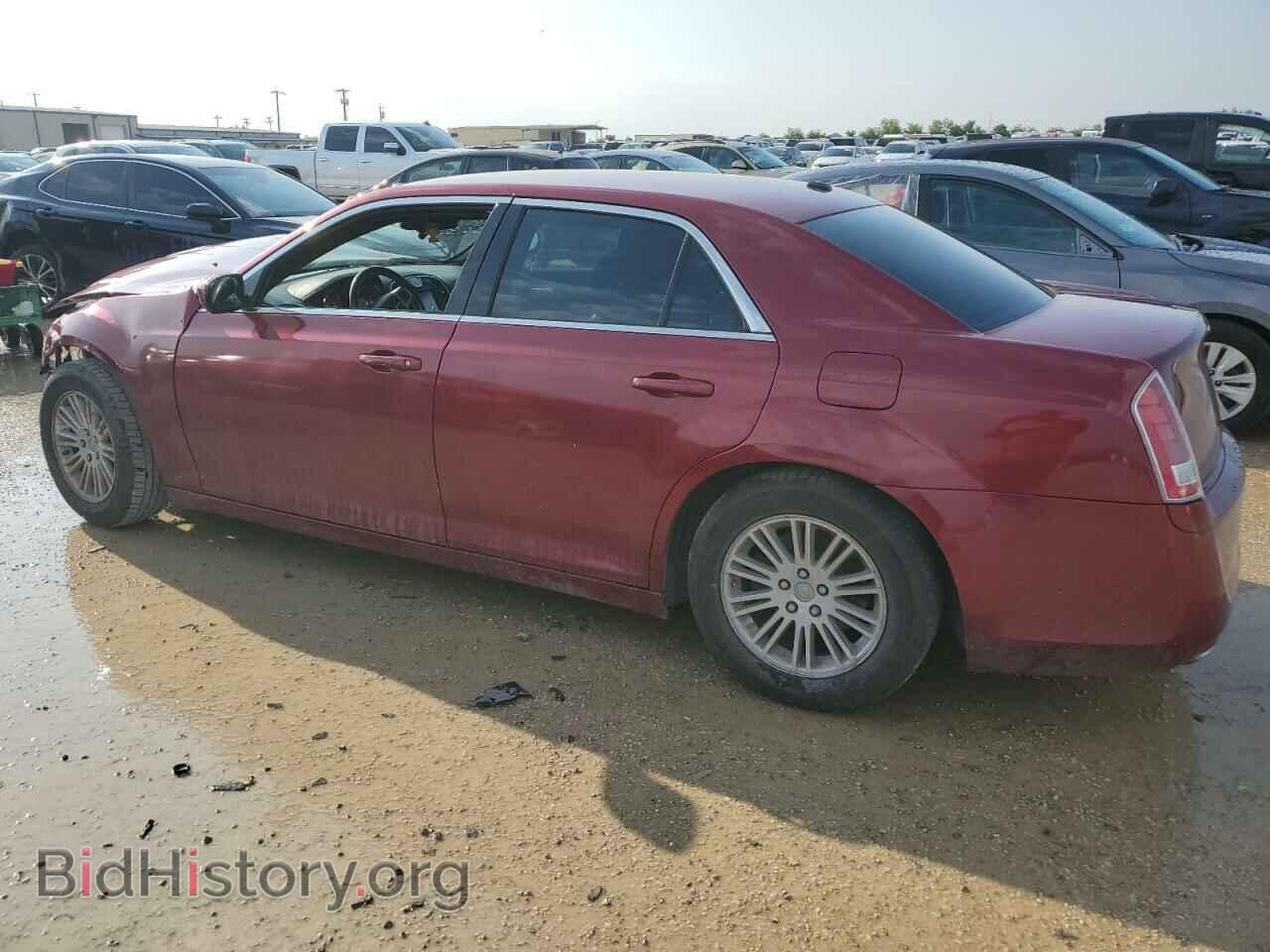 2013 CHRYSLER 300 - VIN: 2C3CCAAG4DH735737 - Фото 2